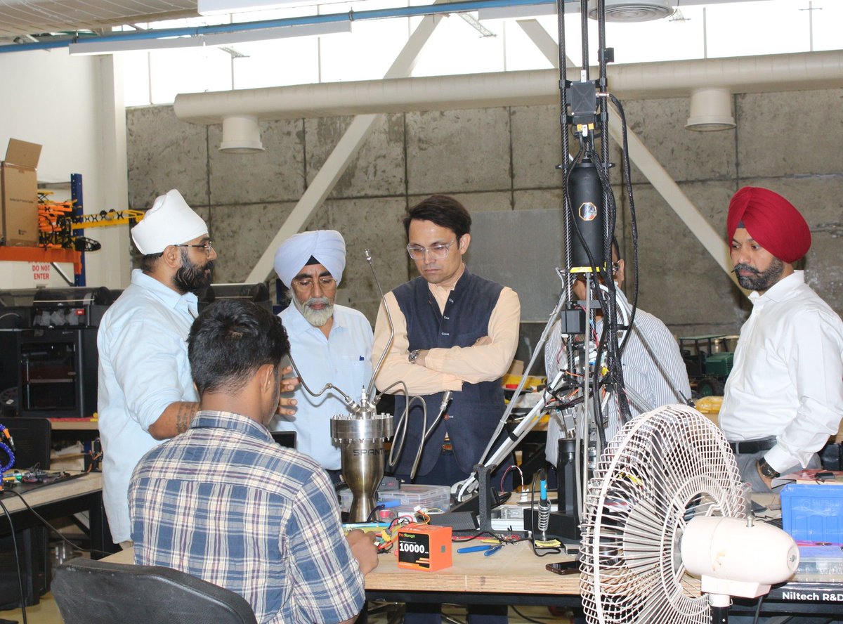 TWorksHyd's tweet photo. Two states. One shared goal: creating stronger pathways for startups to build, prototype and scale in India.

T-Works hosted the Startup Punjab(GoP) delegation for the exchange of an MoU, bringing together key stakeholders from Punjab’s startup and industrial ecosystem and Telangana’s manufacturing innovation ecosystem.

The delegation included Mr. Amit Dhaka, IAS, CEO, Invest Punjab; and Mr. JASPREET SINGH, IAS, Director, Industries & Commerce-cum-State Startup Nodal Officer, along with the Invest Punjab team.

The collaboration will focus on knowledge sharing, stronger startup ecosystem linkages, and access to prototyping and manufacturing capabilities.

Looking forward to building stronger pathways for startups across both states. 

@Min_SridharBabu @AnveshReddy_TG @DigitalMediaTG @TGRising2047 @CPRO_TGCM @jogitanikella @invest_punjab @Startup_Punjab @PbGovtIndia