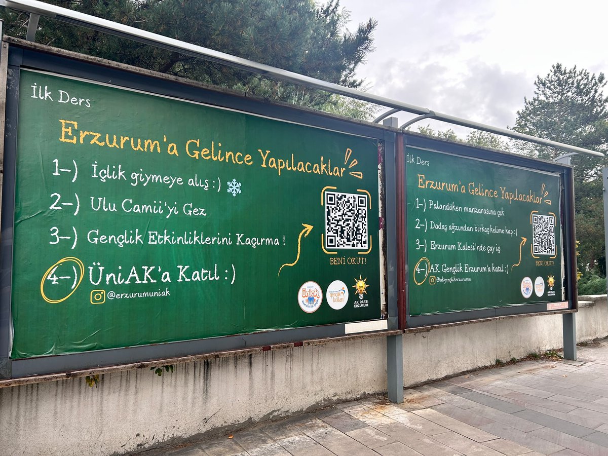 akgenclik025's tweet photo. Yeni bir şehir, yeni insanlar, yeni hikâyeler…

Biz de Erzurum’a yeni gelen arkadaşlarımız için şehrin küçük ama güzel detaylarını bir araya getirdik. 🏔️

Kimi zaman bir kıtlama şekerinde, kimi zaman tarihi bir sokakta, kimi zaman yeni kurulan bir dostlukta saklı bu şehir.

Erzurum’u tanımaya, yaşamaya ve güzel hatıralar biriktirmeye hazır mısın? 💙
