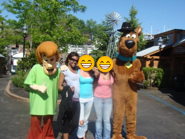rcammond's tweet photo. @EsoShaggy Is this you with Candace? 😂 https://t.co/caGZA3cehm