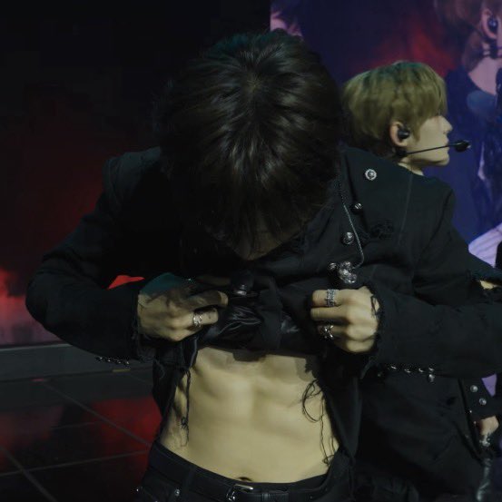 Junchacco01's tweet photo. 오래만에 김준서 복근 이랑 인사함🤤 https://t.co/4InP3dyoBk