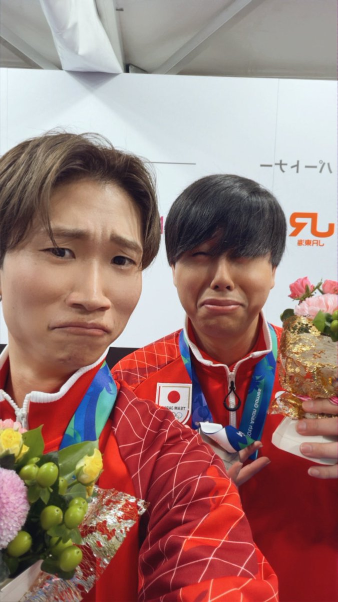 maekennee's tweet photo. アジア大会が終わり
自分はベンチとしてこのチームを見てきたけど、
練習でも試合でもそばこの司令塔の凄さに感心することが多くて、あかまじゅに関してはベンチで鳥肌しか立たなかった。それとcityさんは日本一の救助職すぎた←🥇
そばこお疲れ様、ありがとう✨
#愛知名古屋2026 #TEAMJAPAN https://t.co/FjN2AtsgCi