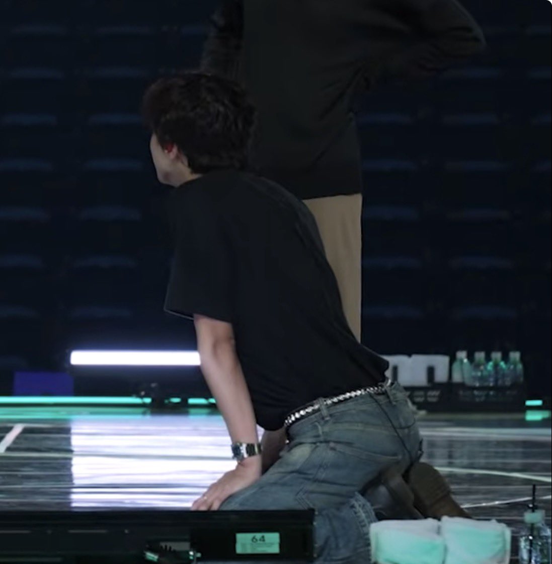 6dongding6's tweet photo. 컥 https://t.co/3byBbzCbzT