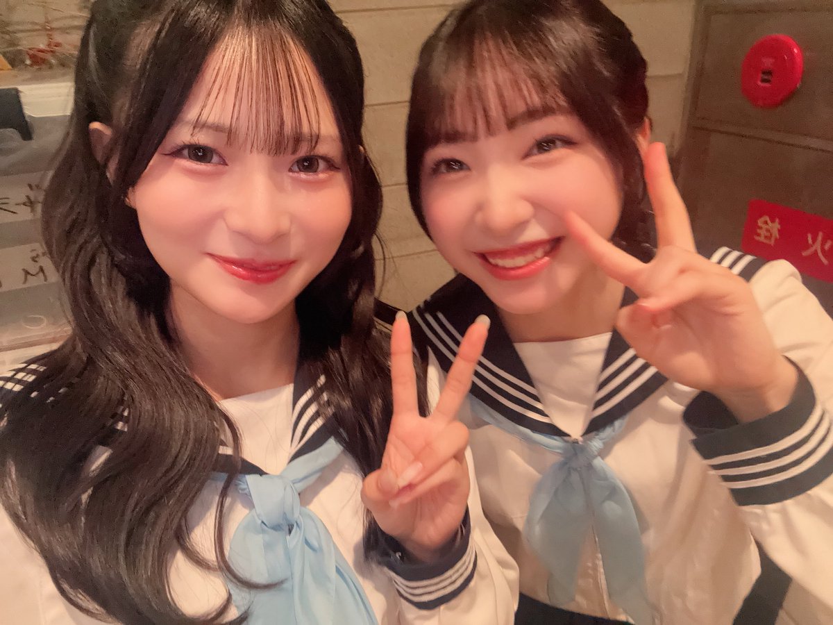 ayami_namba48's tweet photo. 青春！ #恋のDestination公演 
ありがとうございました~꒰ 🩵 ₊˚

よしみんラスト恋D公演T꒳T
一緒に公演でれて嬉しかったよ~

そしてよしみんがメンバー&amp;劇場に
🆕電子レンジをプレゼントしてくれました~😻😻😻

あやねありがとう。🫶🏻 https://t.co/mzzyjHHbjT