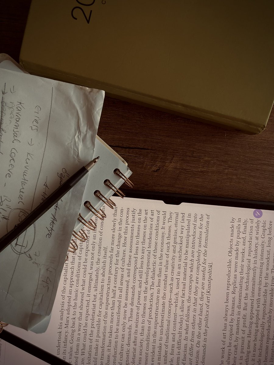 ebrarkrdgl's tweet photo. 1.10.26
🌧️🥐☕️📖✏️ https://t.co/OKYGpUOj0t