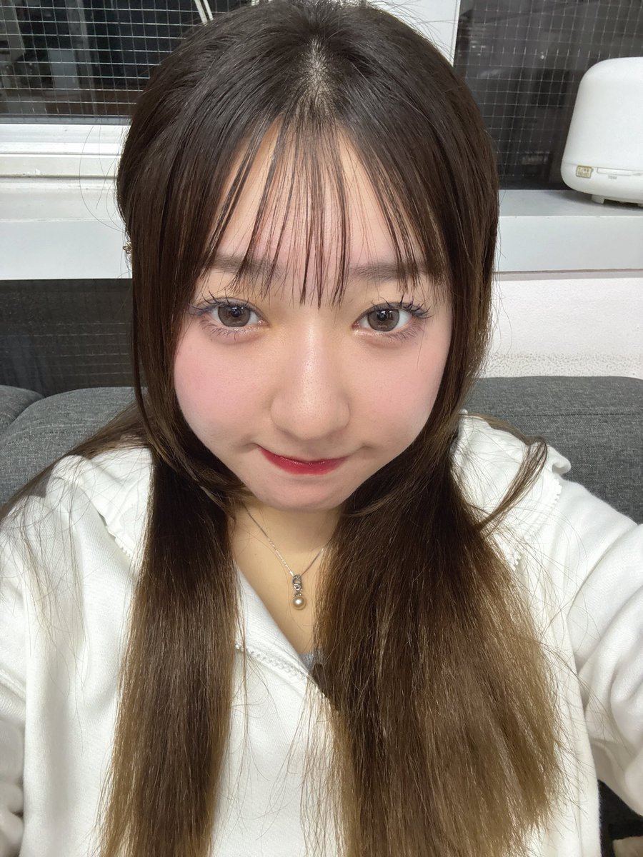 moka_kotohira's tweet photo. ライブありがとうございました❣️
平日の早い時間にありがとう！

次は10/14(水)下北沢Lagunaさんにて！
私は19時35分~出演です！
新曲やります！
ぜひ来てください！

🎫DMにてお取り置き🫶 https://t.co/2DMgKhUeuT