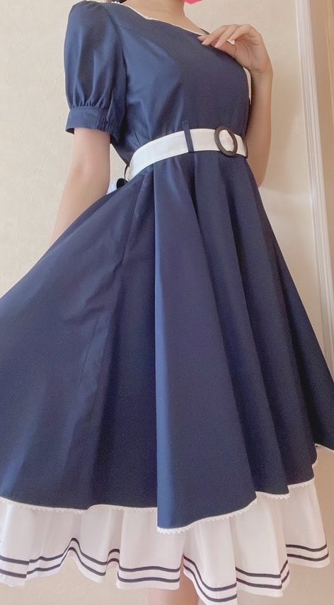 Lula_Labo's tweet photo. 着方うんぬん、メゾンじゃなきゃうんぬん
なんて言われたら僕なんて

『どう見てもロリィタではないが一般人でもなく、しかし着ているものはロリィタブランド』

なので立場なんかないわよ🥹

ファッションってのは自分が楽しくて他人に迷惑かけなきゃ何でもええんやで https://t.co/x1B2H6Kqnm