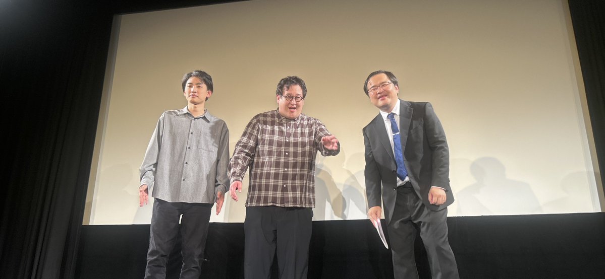 moon_look_mt's tweet photo. スイッチvol.3

どくさいさんの漫談は面白いうえにほろり…になったし、春ヒコさんのコントは一本目のネタが特に面白かったです🎶
落語も本当に面白くて楽しい時間でした！
大工調べってああなるんだ https://t.co/tIWQMRAiIT