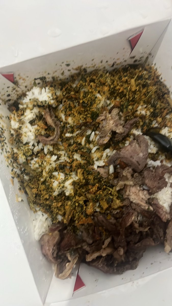arcticgorilazz's tweet photo. makasih banyak sayangg, jujur kalo gw makan apa yg cewe gw beliin suka ga enak gitu dah makannya https://t.co/huNXozbTuX