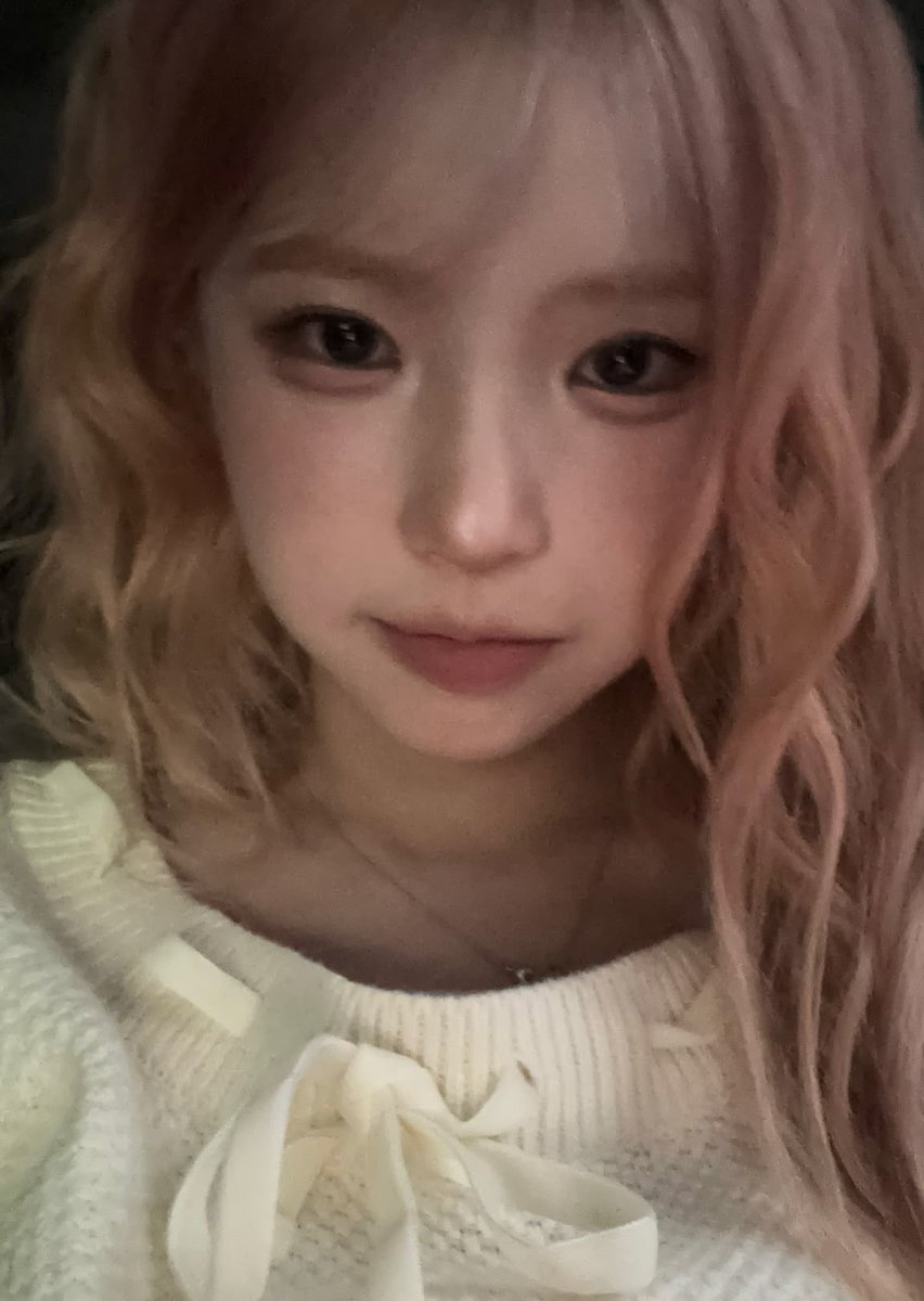 hayoungface's tweet photo. https://t.co/oEbR8EKqC2