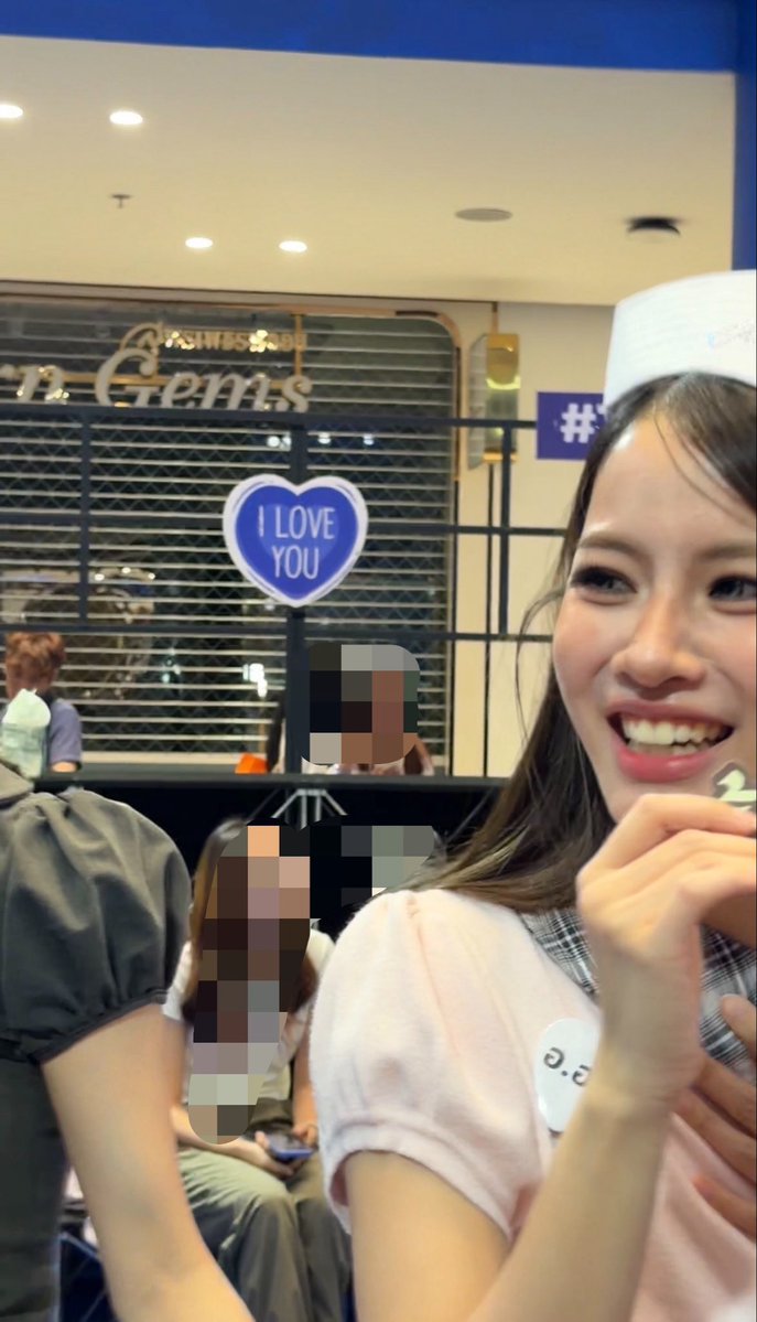 OHMYGOOD5555's tweet photo. หัวใจนี้ อยากรู้ อยากรู้ รักเอย รักเอย รักอยู่ไหน อยู่นี้นะคะ พิพลอยบอกรักกลางอากาศขึ้นพาสารักว่า บอกได้แค่รักมากมาย รักเทอมากมาย แต่รักใครล่ะ? ถ้าเปงนาโนก็จะรู้เลยว่ารักขโมย แต่ถ้าพลอยล่ะ รักใคร ใช่รักเจ้าปุยมันดีๆ กับหัวใจป่ะ https://t.co/XWYOfqWzbT