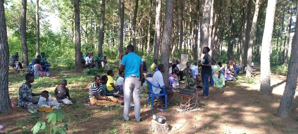 ecoflashltd's tweet photo. Last month, we spent  good time, and we visited several farmers in their Corperatives and groups within Lango Sub region. We shared about the Ecoflash dryer and what it can do for them. It was encouraging to see the confidence they have in the innovation and the urgent need... https://t.co/iedNYjtyWs