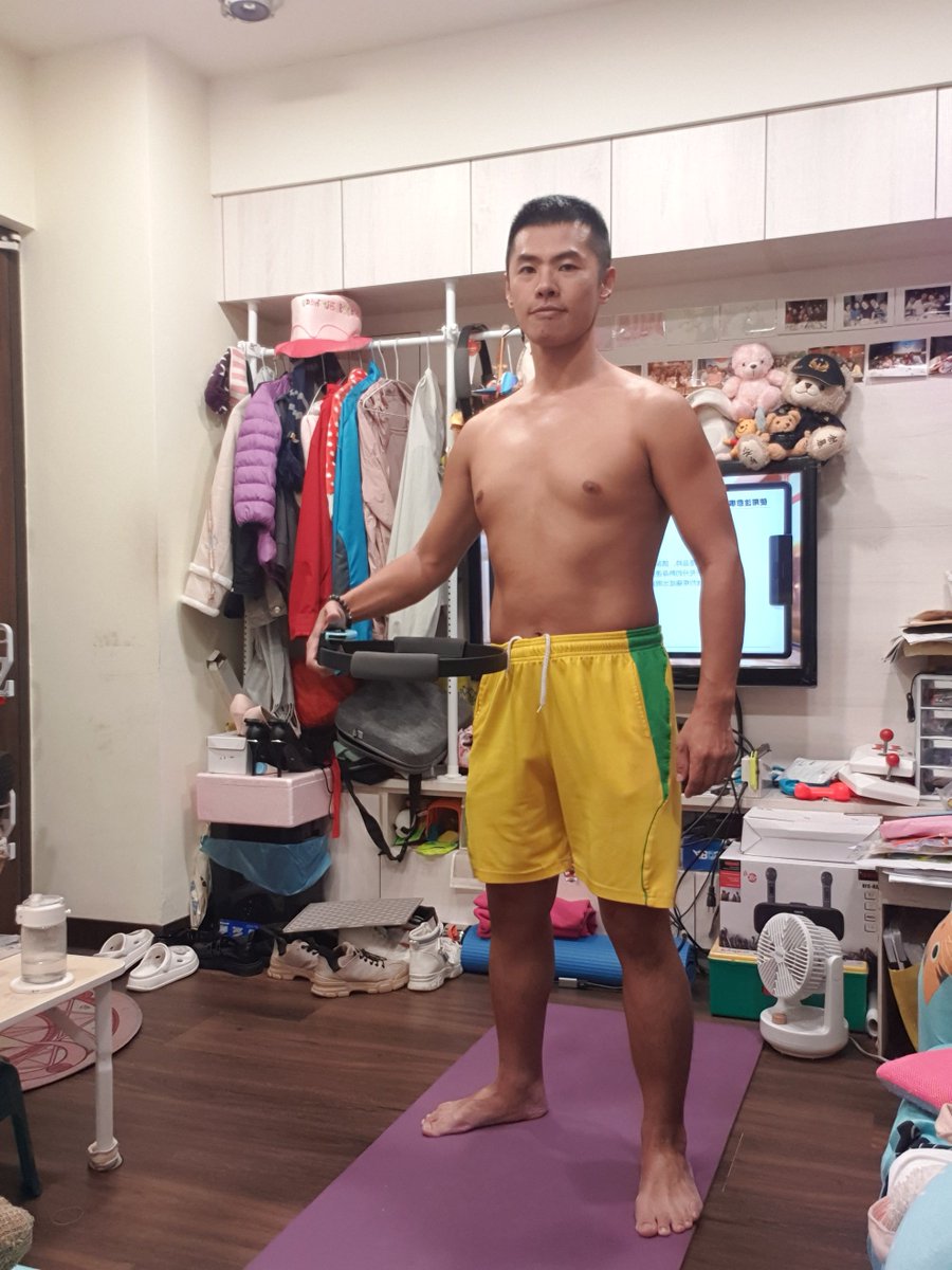 WaterIEYang's tweet photo. 健身環大冒險
Day1737
#RingFitAdventure #Switch
#Nintendo https://t.co/jzuTeS3TZi