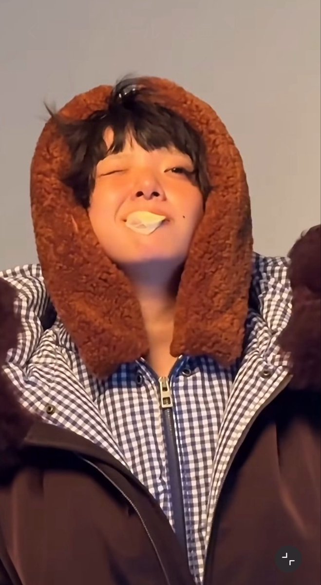 llunnlun's tweet photo. おもしろすぎる羊文学みてケラケラしてたら
かわいすぎるあいみょん出てきてあたふたしてる https://t.co/yN8sZJ4dFC