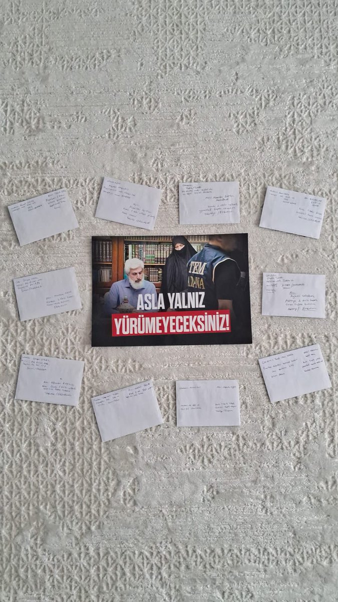 yakupsahinfh01's tweet photo. Mektuplar yazıldı. Kardeşlerimize gönderildi. 

Rabbimiz bu süreci kardeşlerimize kolaylaştırsın. https://t.co/DYJaz9yLmH