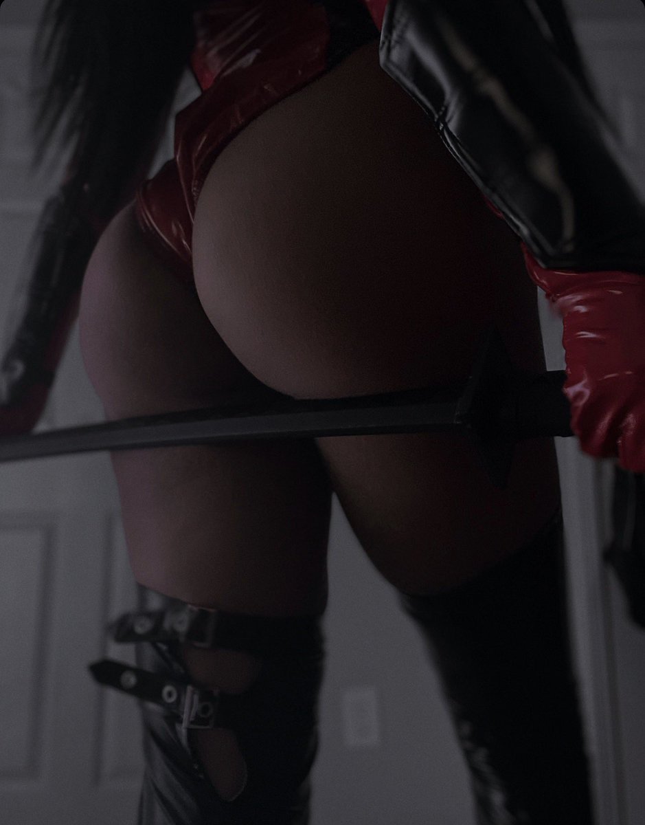 MaiMaimainj's tweet photo. Do I have your attention now ? 💋🖤💦
#cosplay #MarvelRivals #wataa #chudaiㅤ #assworship #ass #hot #sexy #nsfwtwtًً #nsfw #viral #fyp #sellingcontent dm me! https://t.co/NO0ZF9HNhR