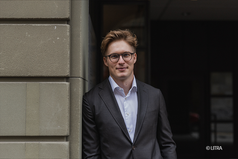 info_mobilitaet's tweet photo. 🏆 Drei Arbeiten, drei Perspektiven auf den öV.

Bundesrätin Karin Keller-Sutter @efd_dff ehrt Nico Wyss, Jakob Luca Deutschel und Nikolett Seben mit dem #PrixLITRA 2026 – für herausragende Hochschularbeiten.

👉 https://t.co/5aBl1HIzDQ https://t.co/bG6o2Rxnh2