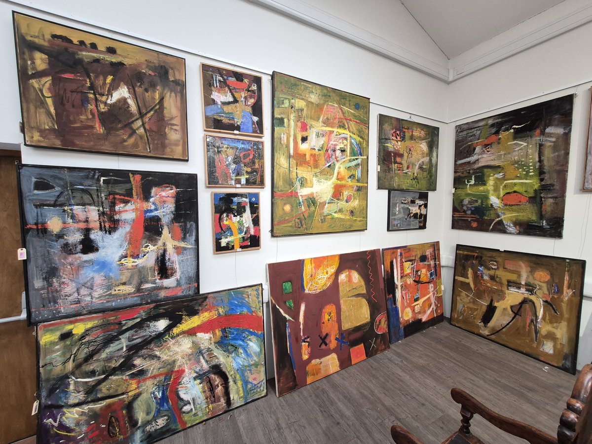 Tenadores2021's tweet photo. The Studio sale of abstract paintings by Norfolk artist Martin Walton - Thursday 8th October. View the catalogue online https://t.co/65BXzuEJJc. Open for viewing on Saturday 3rd October from 10am-1pm. Bid via https://t.co/NzcPkO3Nle or https://t.co/EI3VJeCxhr https://t.co/YPpxeEi1AE