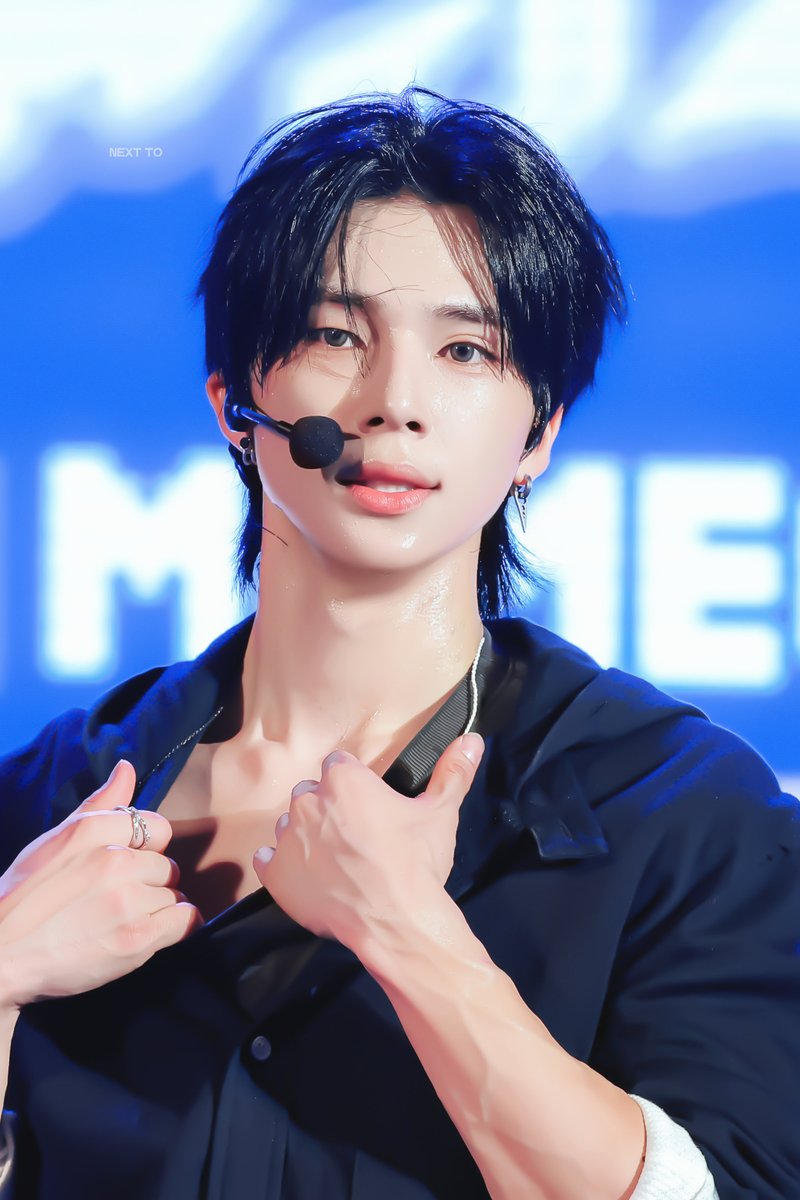 Nextto2y's tweet photo. 260930 #NEXZ #SOGEON #소건 #ソゴン https://t.co/VynLtubMQ9