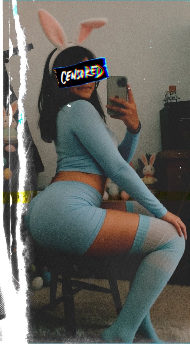 ZorryPriv's tweet photo. 🐰 Dicen que los conejitos son tiernos… yo no sé. 💙🖤 https://t.co/ZuPAPzDzCW