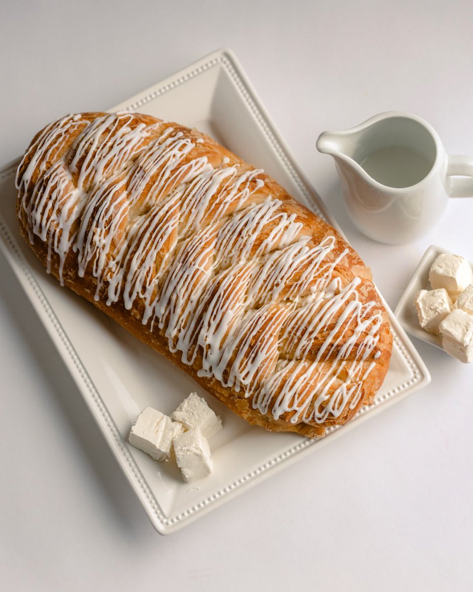 KansasMaid1's tweet photo. Cream Cheese Braid
Smooth cream cheese filling wrapped in flaky layers—this one’s made for those who love a rich, indulgent bite.
#KansasMaidFrozenPastries #fundraising #CreamCheeseBraid
https://t.co/ucZUotdXPz https://t.co/9mlDrw4402