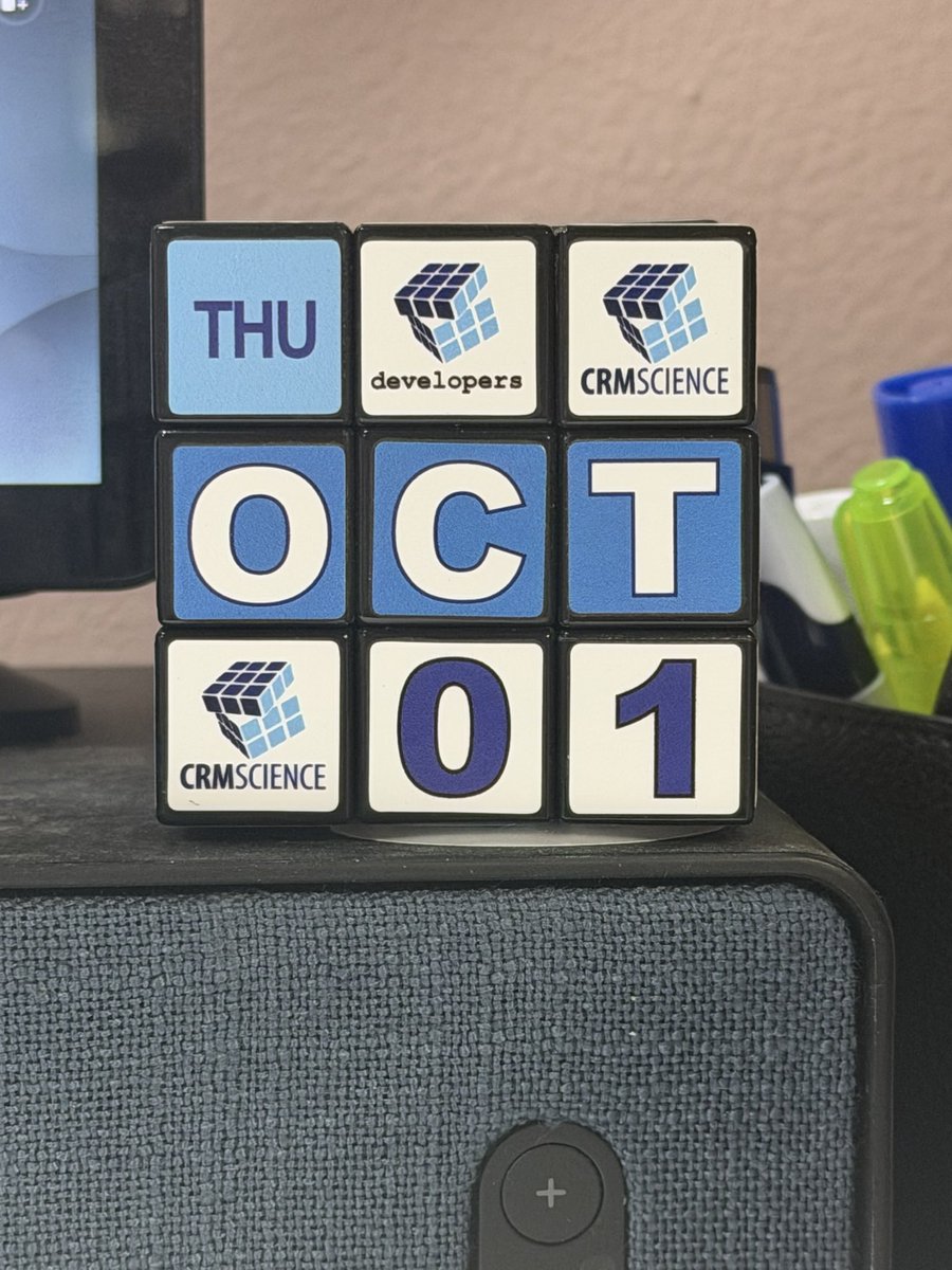 mikemartin__c's tweet photo. Happy October, #cubeforce https://t.co/qsK1st2Qde