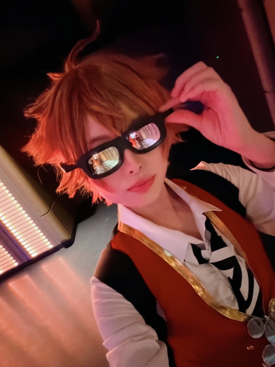 kara4krt's tweet photo. ♣️先輩のマネ…？ https://t.co/qpzfTyhet8