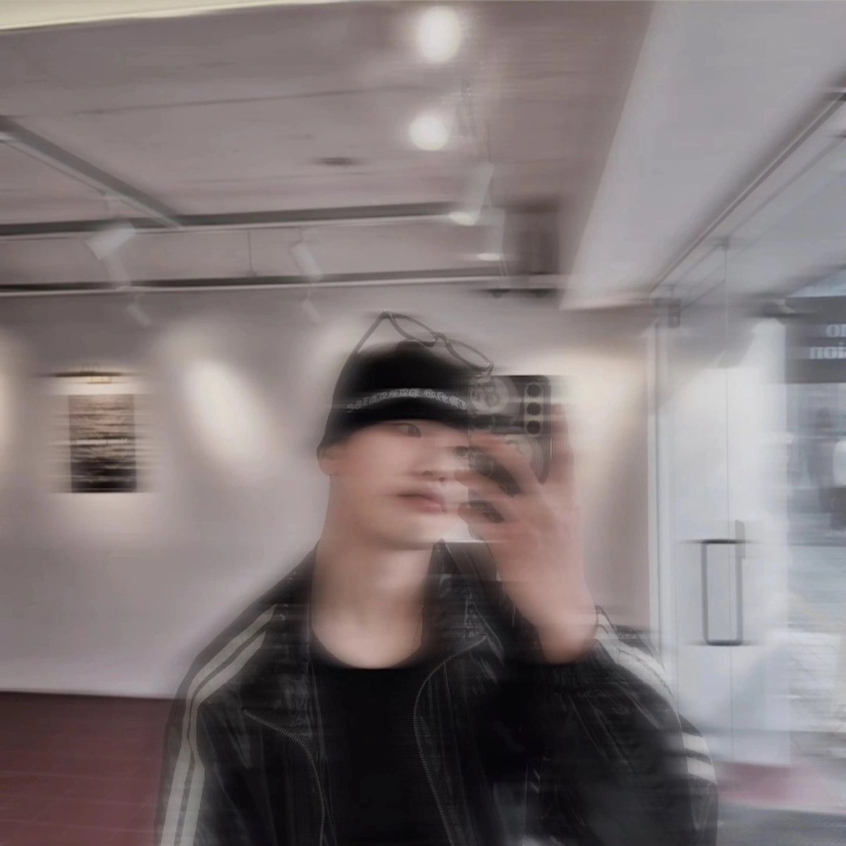 h4bipx6's tweet photo. 비니계절이 오네
#마음찍은트친과아무것도하지않지만그저서로를뮤트하지않았음을확인하며10월도행복하시길바라기ㅠ https://t.co/uyfe4SkhC0