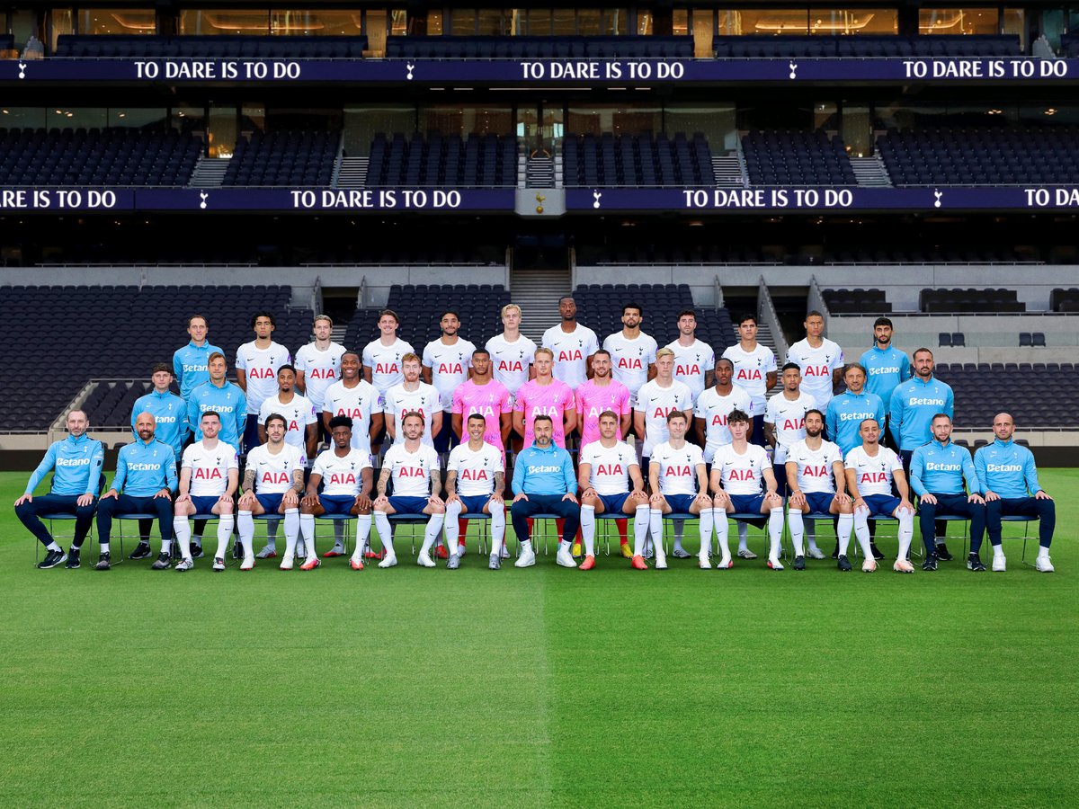 SpursOfficial's tweet photo. Our 2026/27 men's squad 📸 https://t.co/YaAT8GbNhE