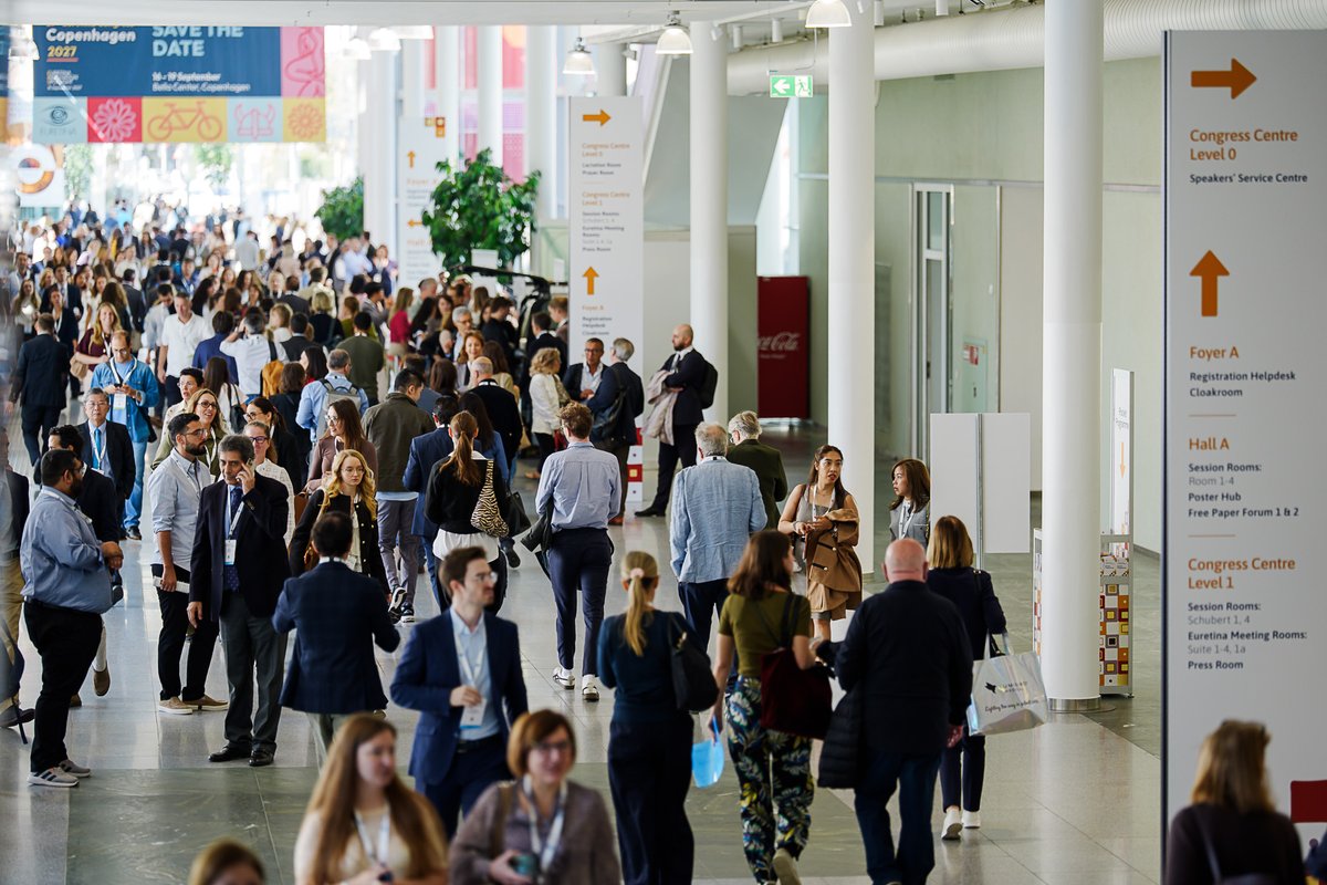 EURETINA's tweet photo. Day 1 in full motion – a quick look around #Euretina26

Thousands of participants. Dozens of sessions. One goal: advancing retina care together.

👥 Who have you reconnected with today?

#RetinaCommunity #CongressLife #EuretinaVienna #Ophthalmology #FutureOfMedicine https://t.co/6BKtCHIESs