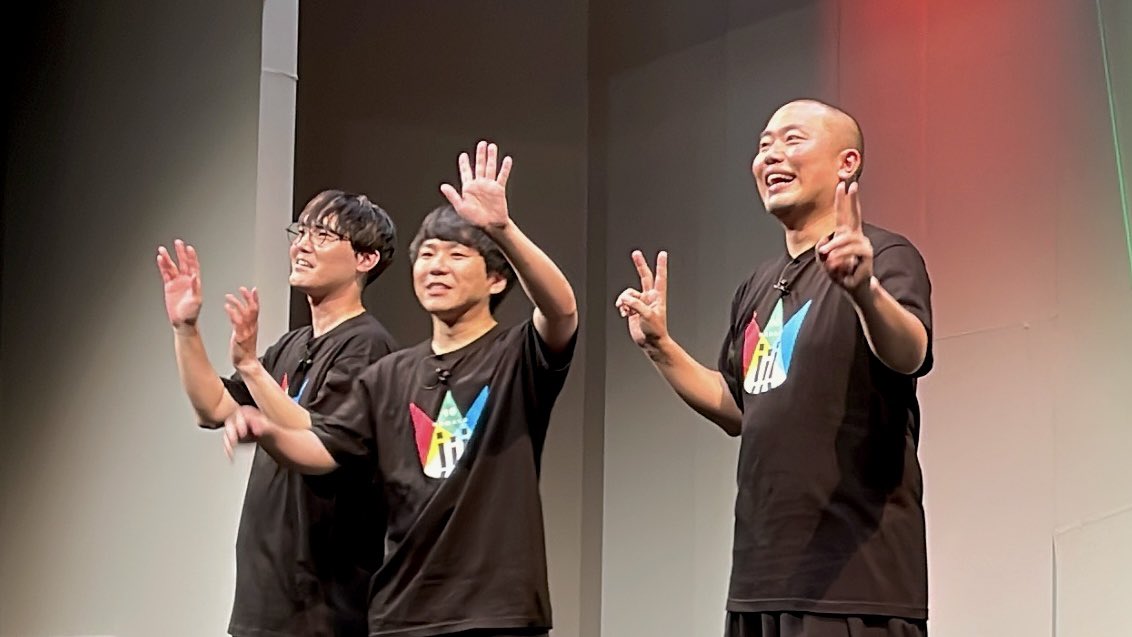 purin1029's tweet photo. ハナコ第10回単独公演『これ』初日を観に行きました☝️今までで1番目が離せなかった単独かもしれません…！ハナコがコントを続けてくれる限り、この世に好きなコントが増え続ける事実、あまりにも嬉しい！#ハナコ単独 https://t.co/YIkevUvrWi