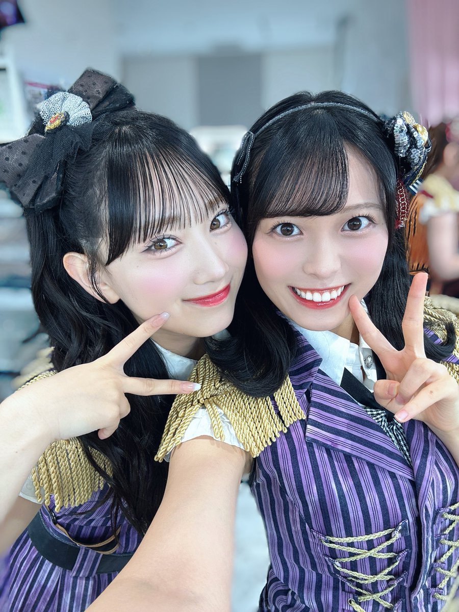 saechan_akb48's tweet photo. れみさん
お誕生日おめでとうございます🎂

いつも明るく気さくに接してくださって、
ついお話しかけたくなっちゃう先輩です！
距離も縮まり中！（って思ってます♡）

素敵な一年になりますように🪄🍒 https://t.co/jr1GSP81uV