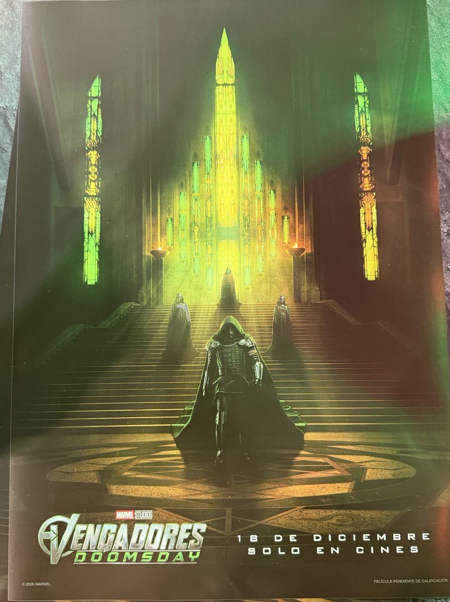 DiscussingFilm's tweet photo. New poster for ‘AVENGERS: DOOMSDAY’.

(📸: @I_Am_Not_Doom) https://t.co/gCia4TQKIy
