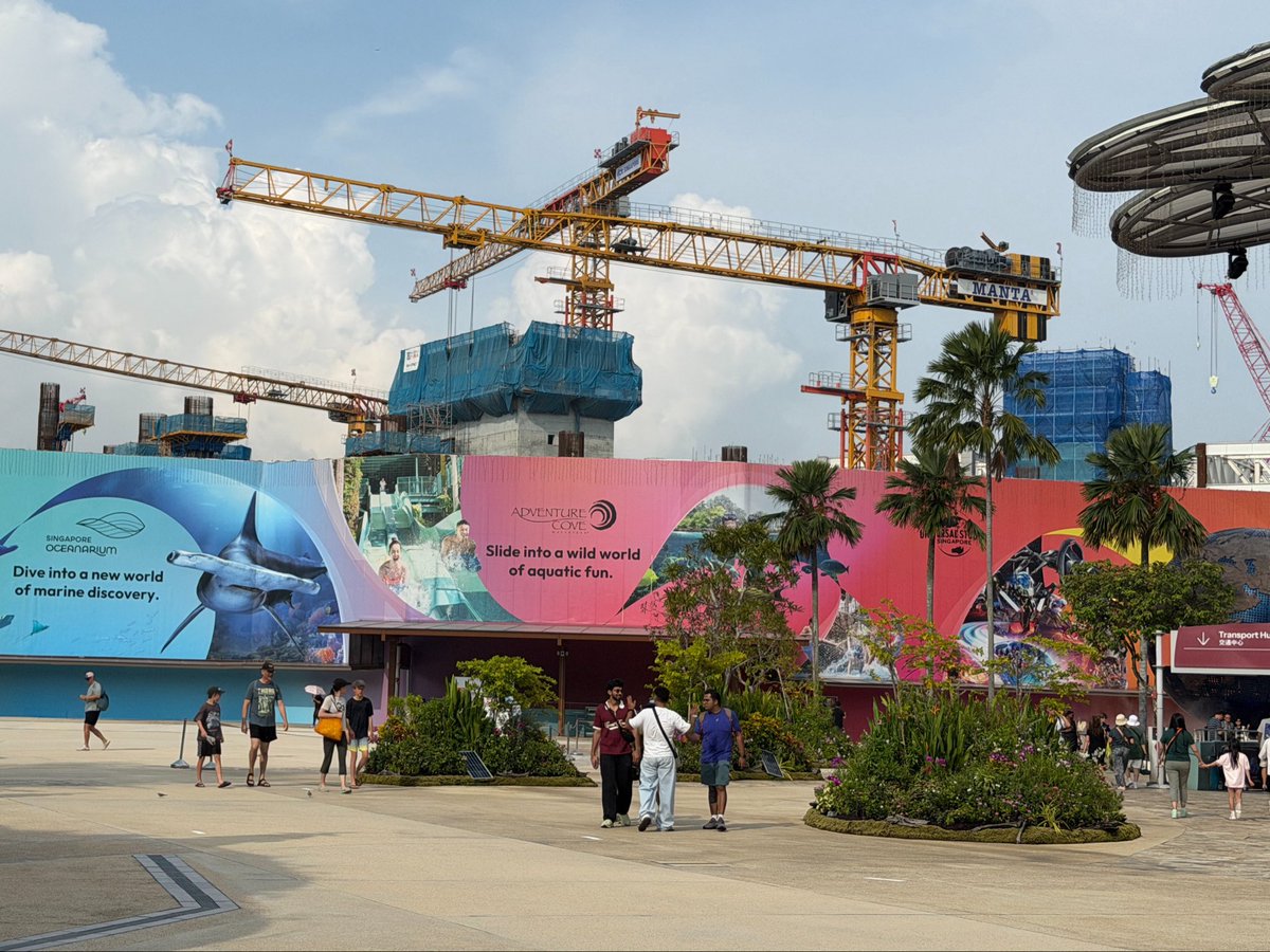 SoCal360's tweet photo. Current progress on Super Nintendo World coming to Universal Studios Singapore in 2030 🏗️🍄 https://t.co/ulLQIxuDab
