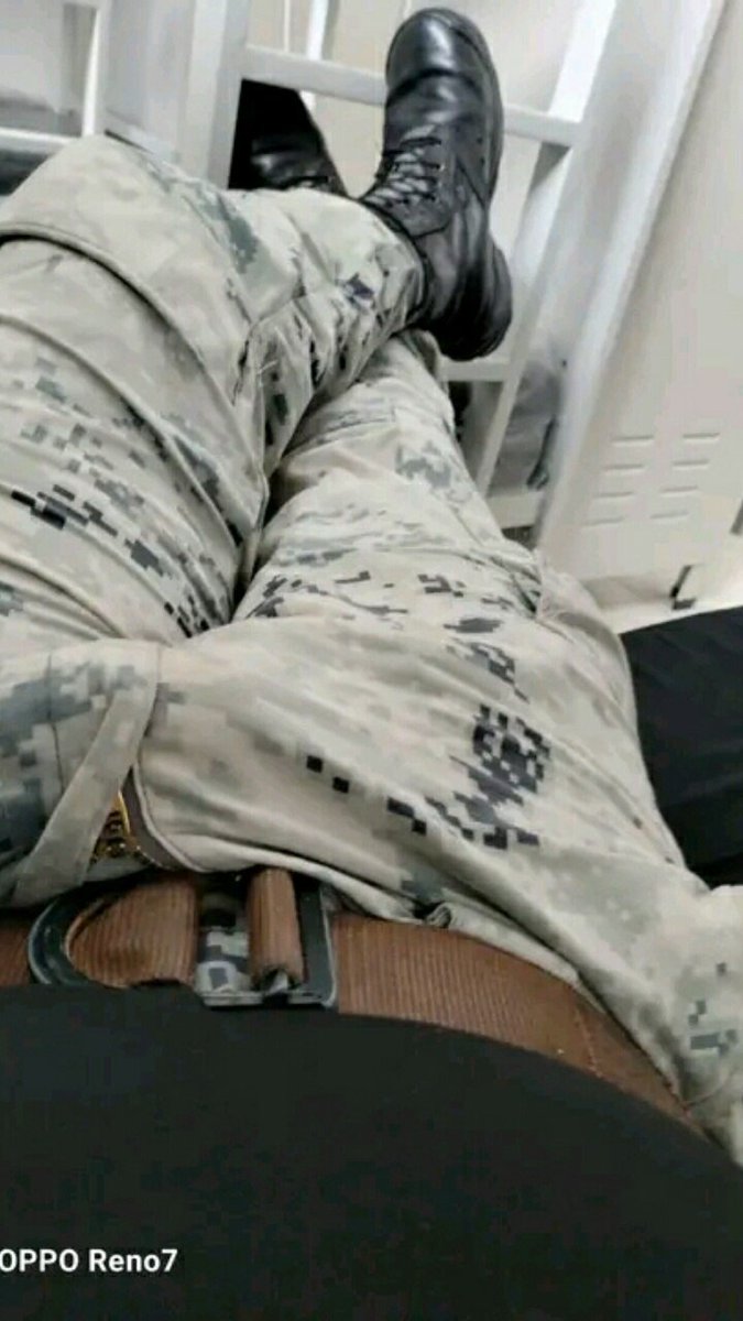 DanielLpezclct's tweet photo. Ventas de contenidos hot militar en videos fotos y mas $$ grupos de encuentros de puros militares jaladores de todas las regiones https://t.co/ZCdf1Ogecb