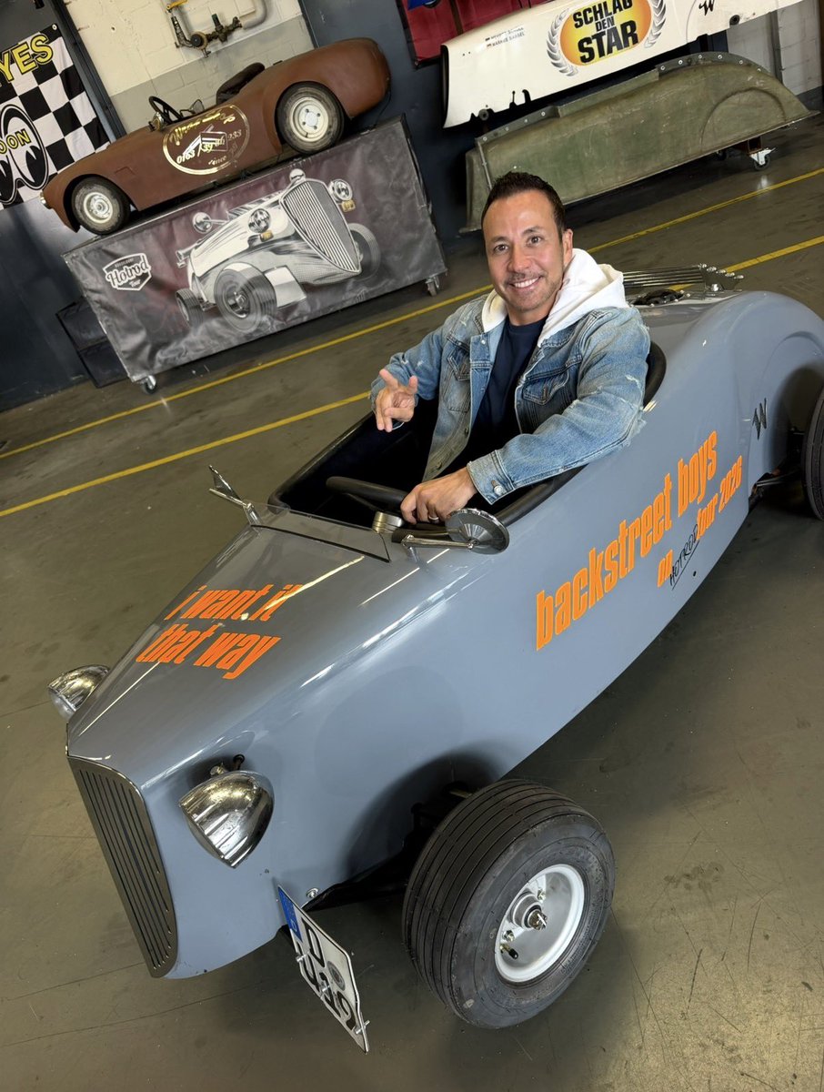 howied's tweet photo. A little downtime in between shows here in Germany called for some fun. Got to play race car driver for the day! Thanks Duesseldorf Hotrod Tour for a great time with some awesome company! https://t.co/Uby6sxKbZ7