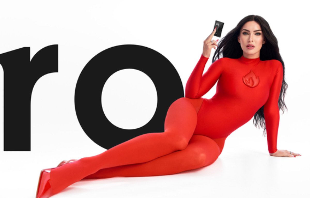 meganfoxcentral's tweet photo. #MeganFox 🔥 https://t.co/kbQPjIyr8C