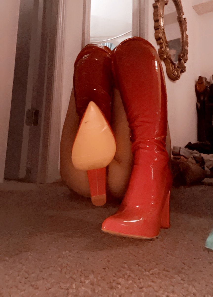 athenarose10310's tweet photo. Send me $50. Just because I said so. 😈 https://t.co/yLpgJCg7by