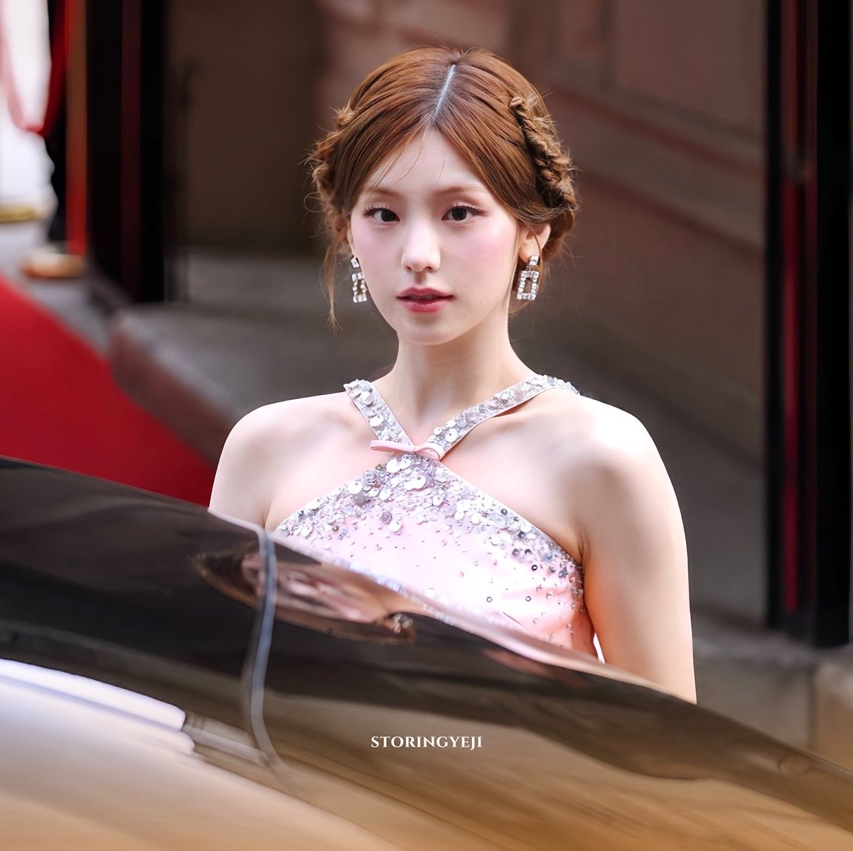 tmus___'s tweet photo. ดูลุคที่ Roger Vivier ให้เยจีในปีนี้ ㅠㅠㅠㅠ
ป้ารัก RV เหมือนที่ RV รักเยจี 💗💗💗💗 https://t.co/hq2pjwfPSi