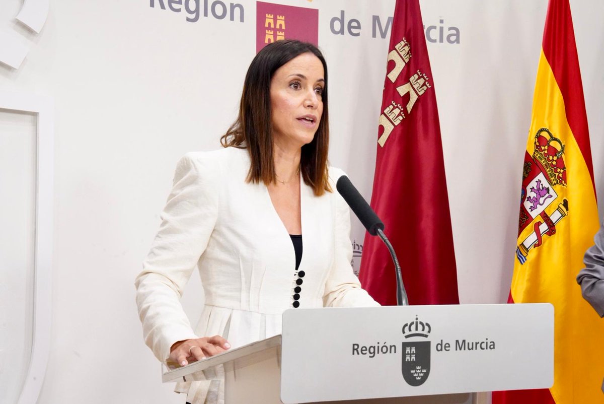 regiondemurcia's tweet photo. ❤️‍🩹🫂 El nuevo #PlanDeSalud 2026-2032 integrará la #saludmental en todas sus áreas de actuación y contará con una dotación de más de 850 millones.

📃 Contempla el desarrollo de una estrategia para abordar el sobrepeso y la obesidad, la atención a la cronicidad de alta complejidad y los cuidados paliativos como eje transversal.

🔗Noticia: https://t.co/asPsTpyfNY