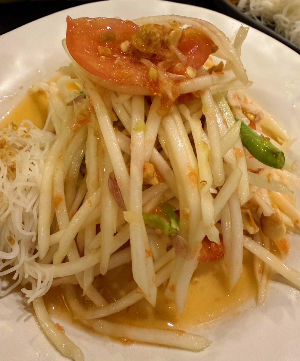 WOLFHOWLHARMONY's tweet photo. 最近ハマっている
タイ料理、ソムタム🥗🇹🇭
辛いのが好きな方にはオススメよ👍🏻

そして話はがらりと変わりますが、
昨日から"NEO EXILE SPECIAL LIVE 2026"
EXILE TRIBE FC先行抽選予約が始まっています🗣️

先日もアツいミーティング���重ね、
確実にパワーアップしていることを
実感をしました🔥

今年、このタイミングでしか
二度とすることのできない 
LIVEになります！
是非会場に遊びに来てください🐺

RYOJI

🔗https://t.co/FcpKuv0vH2

#NEOEXILE #ネオエグアリーナライブ
#WOLFHOWLHARMONY #WHH