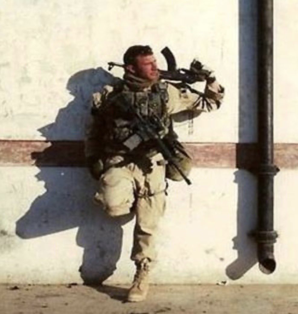 KoreyG80's tweet photo. Exceptional Maryland Army Ranger Sergeant First Class Lance Herman Vogeler was killed in action on October 1, 2010 in Helmand Province, Afghanistan. 1st Battalion, 75th Ranger Regiment. Remember Lance today. Forever 29, Bronze Star/Merit #American Hero.🎖️🇺🇸 Sua Sponte. https://t.co/DibwBYyE7W