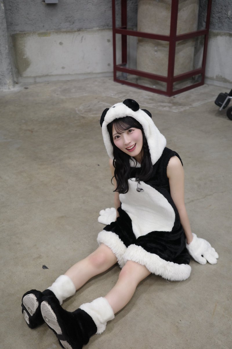 airi_sato0624's tweet photo. 表情や仕草までひとつひとつ気になるの☔️🐼 https://t.co/vAXFkIOswJ