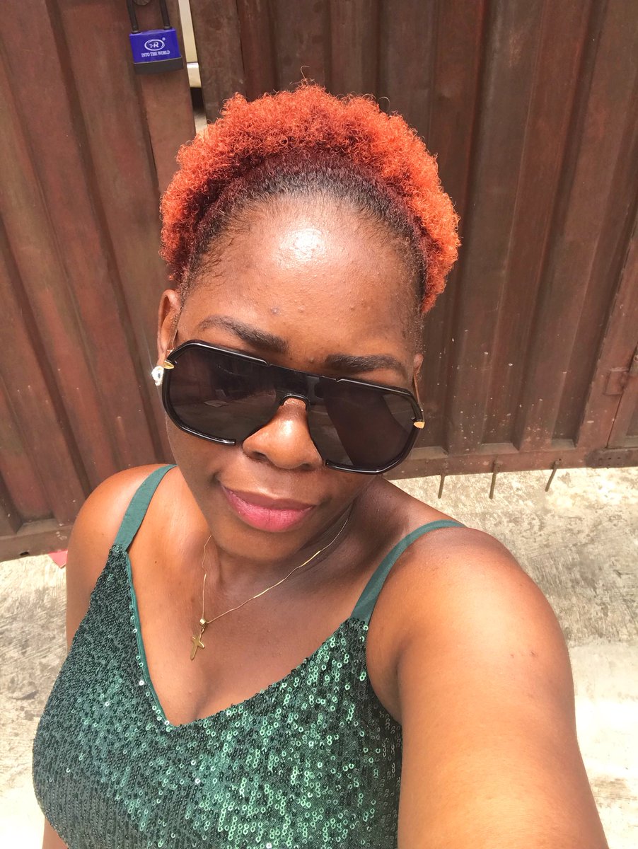 Everhjoy's tweet photo. To everyone who has left home in search of a better life, may life be kind to you.🙏🏽💚

May our Motherland rise again; strong, peaceful &amp; prosperous so that one day, you can return not out of necessity, but because you truly want to come home.

Happy Independence Day Nigeria.🇳🇬💚 https://t.co/jKHpFvk6WV