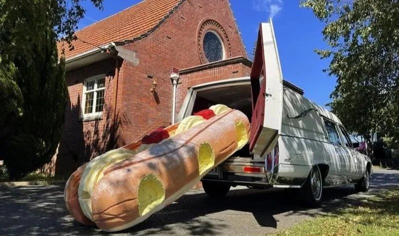 jamessmit_820's tweet photo. [Is this coffin feeding Let's try it! ]， https://t.co/hx4VE4SX1w