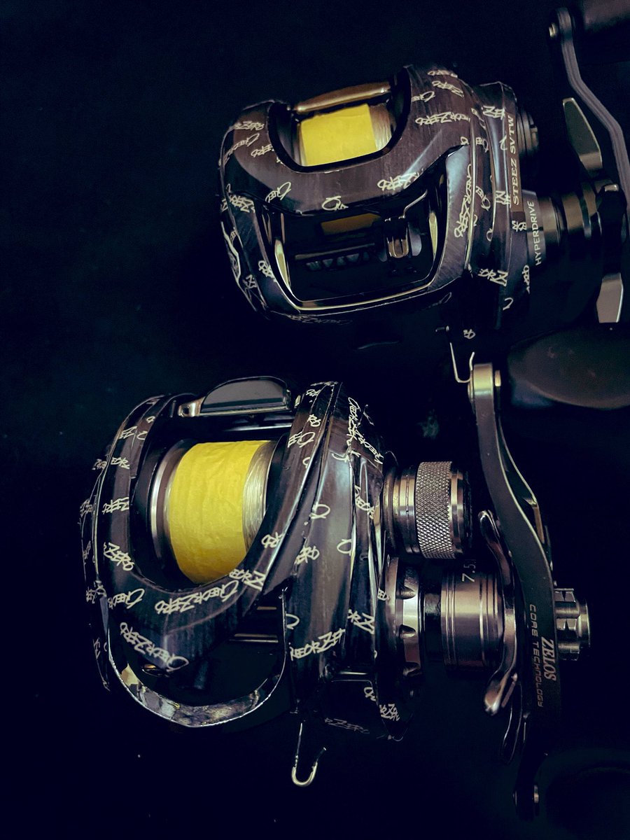 dobonchi_com's tweet photo. 一番お気に入りの
doyo fishing(Lew'sボディ)のリールに
鎧を貼ってみた
|・ω・`)コッショリ✨
もちろん鎧の規格にはないのでちょっぴり頑張ってみた(笑)
なかなか良さげ❤️
#鎧カスタムシート
#ZPI
#ONEorZERO https://t.co/WUhyk0woD2