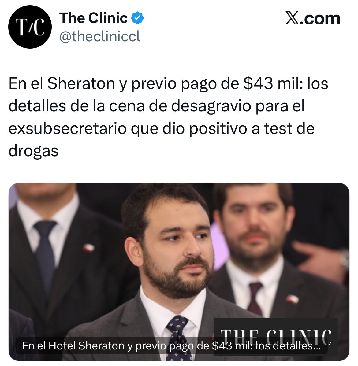 hernan_sr's tweet photo. La derecha llorando por la recepción a Michelle Bachelet en La Pintana, pero ellos le hicieron una cena de desagravio pagando 43 mil pesos por persona en el Sheraton, a un weon que salió positivo en drogas. 

Las patitas weon. https://t.co/e7IBrz7jQw