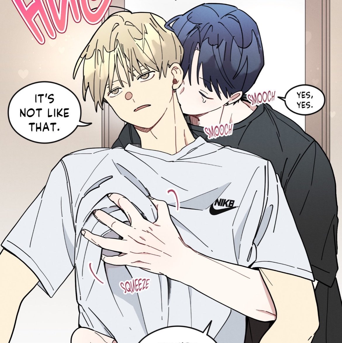 Tia___56_'s tweet photo. No wonder Uyun hugs him like this he really loves that chest 😭💙 https://t.co/BNZQRSGAba