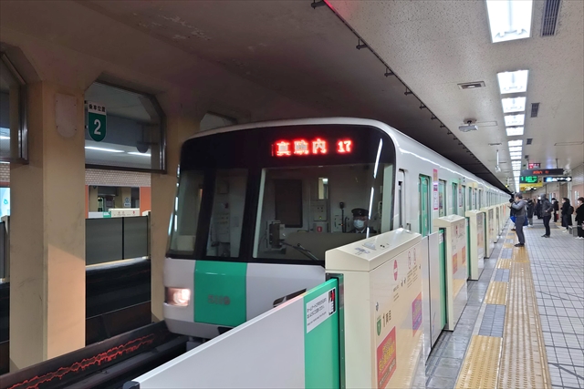 Yanshi0905's tweet photo. @rocinate__ 札幌市営地下鉄南北線
通勤で乗ってます。 https://t.co/12y5L2nuhb