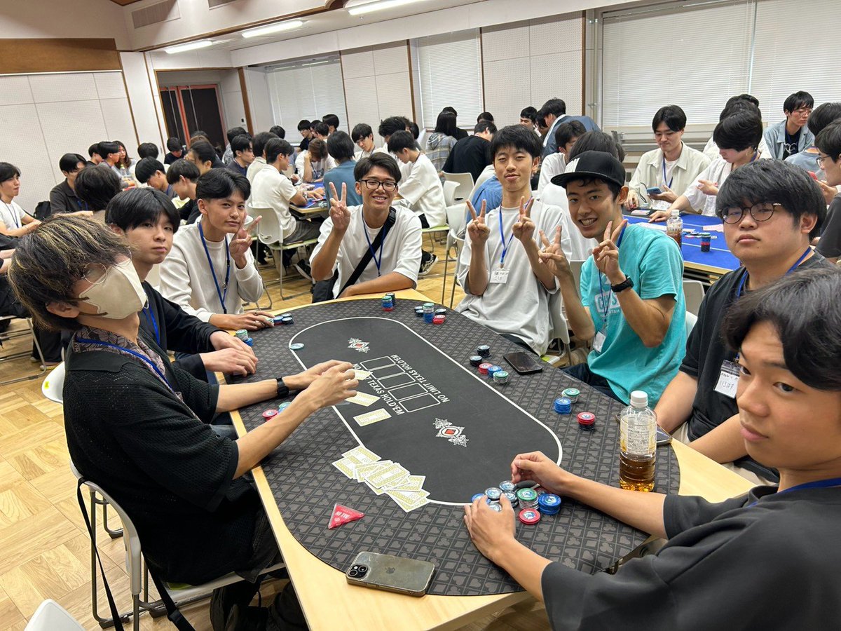 NU_poker's tweet photo. 大学合同合宿ありがとうございました！
様々な大学の人と交流できてとても楽しかったです✨✨
BBQしたり🍖🔥綱引きしたり🏃💨大雨の中花火したり、、🎇🎇
また次回も楽しみにしてます🤩 https://t.co/vSJg18l9Hb