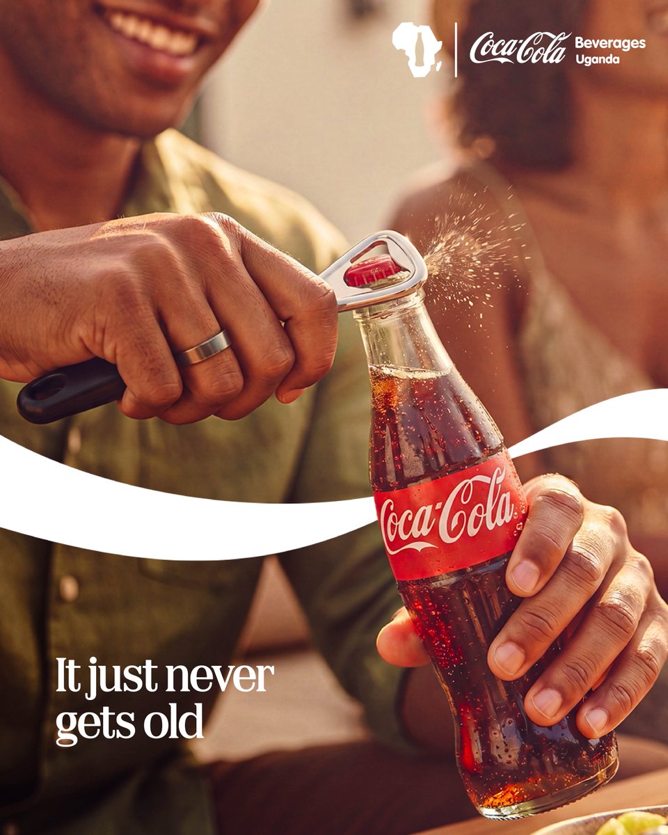 CocaColaBevUg's tweet photo. Hello October….. start the month with a Coke and good company
#RefreshUg | #RealMagic | #CCBU https://t.co/kVNgq7uQHT